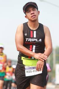 BIB: 413
                            <button type="button" onclick="openModal(9171902)" class="btn btn-primary btn-sm float-right btn-popup" data-toggle="modal" data-target=".modal-high-quality">
                        <i class="fas fa-shopping-cart"></i> Add to Cart
                    </button>
                                            <button type="button" onclick="isThisMe(9171902, true)" class="btn btn-success btn-sm float-right btn-popup btn-isme hidden" data-toggle="tooltip" data-placement="bottom" title="นี่คือรูปของคุณใช่ไหม คลิกที่นี่เพื่อเอาเข้าอัลบั้ม">
                        <i class="fas fa-plus"></i> Add to album
                    </button>
                    <button type="button" onclick="isThisMe(9171902, false)" class="btn btn-warning btn-sm float-right btn-popup btn-isnotme hidden">
                        <i class="fas fa-ban"></i> Remove from album
                    </button>