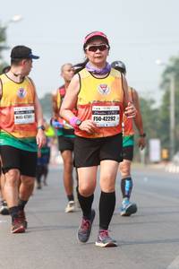 BIB: 47301, 42292
                            <button type="button" onclick="openModal(9131536)" class="btn btn-primary btn-sm float-right btn-popup" data-toggle="modal" data-target=".modal-high-quality">
                        <i class="fas fa-shopping-cart"></i> Add to Cart
                    </button>
                                            <button type="button" onclick="isThisMe(9131536, true)" class="btn btn-success btn-sm float-right btn-popup btn-isme hidden" data-toggle="tooltip" data-placement="bottom" title="นี่คือรูปของคุณใช่ไหม คลิกที่นี่เพื่อเอาเข้าอัลบั้ม">
                        <i class="fas fa-plus"></i> Add to album
                    </button>
                    <button type="button" onclick="isThisMe(9131536, false)" class="btn btn-warning btn-sm float-right btn-popup btn-isnotme hidden">
                        <i class="fas fa-ban"></i> Remove from album
                    </button>