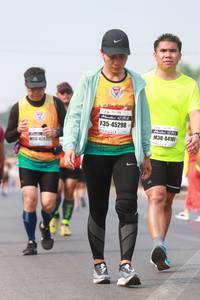 BIB: 45298, 84101, 420
                            <button type="button" onclick="openModal(9140782)" class="btn btn-primary btn-sm float-right btn-popup" data-toggle="modal" data-target=".modal-high-quality">
                        <i class="fas fa-shopping-cart"></i> Add to Cart
                    </button>
                                            <button type="button" onclick="isThisMe(9140782, true)" class="btn btn-success btn-sm float-right btn-popup btn-isme hidden" data-toggle="tooltip" data-placement="bottom" title="นี่คือรูปของคุณใช่ไหม คลิกที่นี่เพื่อเอาเข้าอัลบั้ม">
                        <i class="fas fa-plus"></i> Add to album
                    </button>
                    <button type="button" onclick="isThisMe(9140782, false)" class="btn btn-warning btn-sm float-right btn-popup btn-isnotme hidden">
                        <i class="fas fa-ban"></i> Remove from album
                    </button>