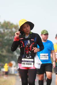 BIB: 42192, 45830
                            <button type="button" onclick="openModal(9175166)" class="btn btn-primary btn-sm float-right btn-popup" data-toggle="modal" data-target=".modal-high-quality">
                        <i class="fas fa-shopping-cart"></i> Add to Cart
                    </button>
                                            <button type="button" onclick="isThisMe(9175166, true)" class="btn btn-success btn-sm float-right btn-popup btn-isme hidden" data-toggle="tooltip" data-placement="bottom" title="นี่คือรูปของคุณใช่ไหม คลิกที่นี่เพื่อเอาเข้าอัลบั้ม">
                        <i class="fas fa-plus"></i> Add to album
                    </button>
                    <button type="button" onclick="isThisMe(9175166, false)" class="btn btn-warning btn-sm float-right btn-popup btn-isnotme hidden">
                        <i class="fas fa-ban"></i> Remove from album
                    </button>