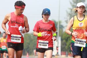 BIB: 45966, 48284, 48009
                            <button type="button" onclick="openModal(9148505)" class="btn btn-primary btn-sm float-right btn-popup" data-toggle="modal" data-target=".modal-high-quality">
                        <i class="fas fa-shopping-cart"></i> Add to Cart
                    </button>
                                            <button type="button" onclick="isThisMe(9148505, true)" class="btn btn-success btn-sm float-right btn-popup btn-isme hidden" data-toggle="tooltip" data-placement="bottom" title="นี่คือรูปของคุณใช่ไหม คลิกที่นี่เพื่อเอาเข้าอัลบั้ม">
                        <i class="fas fa-plus"></i> Add to album
                    </button>
                    <button type="button" onclick="isThisMe(9148505, false)" class="btn btn-warning btn-sm float-right btn-popup btn-isnotme hidden">
                        <i class="fas fa-ban"></i> Remove from album
                    </button>