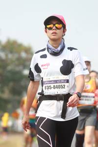 BIB: 421952, 84052
                            <button type="button" onclick="openModal(9170334)" class="btn btn-primary btn-sm float-right btn-popup" data-toggle="modal" data-target=".modal-high-quality">
                        <i class="fas fa-shopping-cart"></i> Add to Cart
                    </button>
                                            <button type="button" onclick="isThisMe(9170334, true)" class="btn btn-success btn-sm float-right btn-popup btn-isme hidden" data-toggle="tooltip" data-placement="bottom" title="นี่คือรูปของคุณใช่ไหม คลิกที่นี่เพื่อเอาเข้าอัลบั้ม">
                        <i class="fas fa-plus"></i> Add to album
                    </button>
                    <button type="button" onclick="isThisMe(9170334, false)" class="btn btn-warning btn-sm float-right btn-popup btn-isnotme hidden">
                        <i class="fas fa-ban"></i> Remove from album
                    </button>