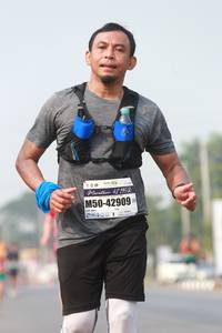BIB: 421952, 42909
                            <button type="button" onclick="openModal(9106555)" class="btn btn-primary btn-sm float-right btn-popup" data-toggle="modal" data-target=".modal-high-quality">
                        <i class="fas fa-shopping-cart"></i> Add to Cart
                    </button>
                                            <button type="button" onclick="isThisMe(9106555, true)" class="btn btn-success btn-sm float-right btn-popup btn-isme hidden" data-toggle="tooltip" data-placement="bottom" title="นี่คือรูปของคุณใช่ไหม คลิกที่นี่เพื่อเอาเข้าอัลบั้ม">
                        <i class="fas fa-plus"></i> Add to album
                    </button>
                    <button type="button" onclick="isThisMe(9106555, false)" class="btn btn-warning btn-sm float-right btn-popup btn-isnotme hidden">
                        <i class="fas fa-ban"></i> Remove from album
                    </button>