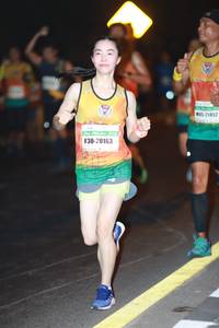 BIB: 21452, 20163
                            <button type="button" onclick="openModal(8513777)" class="btn btn-primary btn-sm float-right btn-popup" data-toggle="modal" data-target=".modal-high-quality">
                        <i class="fas fa-shopping-cart"></i> Add to Cart
                    </button>
                                            <button type="button" onclick="isThisMe(8513777, true)" class="btn btn-success btn-sm float-right btn-popup btn-isme hidden" data-toggle="tooltip" data-placement="bottom" title="นี่คือรูปของคุณใช่ไหม คลิกที่นี่เพื่อเอาเข้าอัลบั้ม">
                        <i class="fas fa-plus"></i> Add to album
                    </button>
                    <button type="button" onclick="isThisMe(8513777, false)" class="btn btn-warning btn-sm float-right btn-popup btn-isnotme hidden">
                        <i class="fas fa-ban"></i> Remove from album
                    </button>