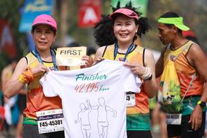 BIB: 42195, 4653, 45301
                            <button type="button" onclick="openModal(7492400)" class="btn btn-primary btn-sm float-right btn-popup" data-toggle="modal" data-target=".modal-high-quality">
                        <i class="fas fa-shopping-cart"></i> Add to Cart
                    </button>
                                            <button type="button" onclick="isThisMe(7492400, true)" class="btn btn-success btn-sm float-right btn-popup btn-isme hidden" data-toggle="tooltip" data-placement="bottom" title="นี่คือรูปของคุณใช่ไหม คลิกที่นี่เพื่อเอาเข้าอัลบั้ม">
                        <i class="fas fa-plus"></i> Add to album
                    </button>
                    <button type="button" onclick="isThisMe(7492400, false)" class="btn btn-warning btn-sm float-right btn-popup btn-isnotme hidden">
                        <i class="fas fa-ban"></i> Remove from album
                    </button>