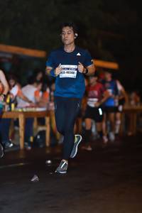 BIB: 46588
                            <button type="button" onclick="openModal(7565620)" class="btn btn-primary btn-sm float-right btn-popup" data-toggle="modal" data-target=".modal-high-quality">
                        <i class="fas fa-shopping-cart"></i> Add to Cart
                    </button>
                                            <button type="button" onclick="isThisMe(7565620, true)" class="btn btn-success btn-sm float-right btn-popup btn-isme hidden" data-toggle="tooltip" data-placement="bottom" title="นี่คือรูปของคุณใช่ไหม คลิกที่นี่เพื่อเอาเข้าอัลบั้ม">
                        <i class="fas fa-plus"></i> Add to album
                    </button>
                    <button type="button" onclick="isThisMe(7565620, false)" class="btn btn-warning btn-sm float-right btn-popup btn-isnotme hidden">
                        <i class="fas fa-ban"></i> Remove from album
                    </button>