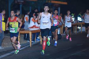 BIB: 46915
                            <button type="button" onclick="openModal(7557826)" class="btn btn-primary btn-sm float-right btn-popup" data-toggle="modal" data-target=".modal-high-quality">
                        <i class="fas fa-shopping-cart"></i> Add to Cart
                    </button>
                                            <button type="button" onclick="isThisMe(7557826, true)" class="btn btn-success btn-sm float-right btn-popup btn-isme hidden" data-toggle="tooltip" data-placement="bottom" title="นี่คือรูปของคุณใช่ไหม คลิกที่นี่เพื่อเอาเข้าอัลบั้ม">
                        <i class="fas fa-plus"></i> Add to album
                    </button>
                    <button type="button" onclick="isThisMe(7557826, false)" class="btn btn-warning btn-sm float-right btn-popup btn-isnotme hidden">
                        <i class="fas fa-ban"></i> Remove from album
                    </button>