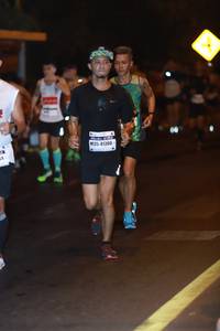 BIB: 41300
                            <button type="button" onclick="openModal(7565801)" class="btn btn-primary btn-sm float-right btn-popup" data-toggle="modal" data-target=".modal-high-quality">
                        <i class="fas fa-shopping-cart"></i> Add to Cart
                    </button>
                                            <button type="button" onclick="isThisMe(7565801, true)" class="btn btn-success btn-sm float-right btn-popup btn-isme hidden" data-toggle="tooltip" data-placement="bottom" title="นี่คือรูปของคุณใช่ไหม คลิกที่นี่เพื่อเอาเข้าอัลบั้ม">
                        <i class="fas fa-plus"></i> Add to album
                    </button>
                    <button type="button" onclick="isThisMe(7565801, false)" class="btn btn-warning btn-sm float-right btn-popup btn-isnotme hidden">
                        <i class="fas fa-ban"></i> Remove from album
                    </button>