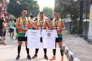 BIB: 42195
                            <button type="button" onclick="openModal(7485717)" class="btn btn-primary btn-sm float-right btn-popup" data-toggle="modal" data-target=".modal-high-quality">
                        <i class="fas fa-shopping-cart"></i> Add to Cart
                    </button>
                                            <button type="button" onclick="isThisMe(7485717, true)" class="btn btn-success btn-sm float-right btn-popup btn-isme hidden" data-toggle="tooltip" data-placement="bottom" title="นี่คือรูปของคุณใช่ไหม คลิกที่นี่เพื่อเอาเข้าอัลบั้ม">
                        <i class="fas fa-plus"></i> Add to album
                    </button>
                    <button type="button" onclick="isThisMe(7485717, false)" class="btn btn-warning btn-sm float-right btn-popup btn-isnotme hidden">
                        <i class="fas fa-ban"></i> Remove from album
                    </button>