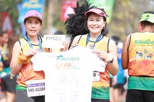 BIB: 42195, 45301
                            <button type="button" onclick="openModal(7491656)" class="btn btn-primary btn-sm float-right btn-popup" data-toggle="modal" data-target=".modal-high-quality">
                        <i class="fas fa-shopping-cart"></i> Add to Cart
                    </button>
                                            <button type="button" onclick="isThisMe(7491656, true)" class="btn btn-success btn-sm float-right btn-popup btn-isme hidden" data-toggle="tooltip" data-placement="bottom" title="นี่คือรูปของคุณใช่ไหม คลิกที่นี่เพื่อเอาเข้าอัลบั้ม">
                        <i class="fas fa-plus"></i> Add to album
                    </button>
                    <button type="button" onclick="isThisMe(7491656, false)" class="btn btn-warning btn-sm float-right btn-popup btn-isnotme hidden">
                        <i class="fas fa-ban"></i> Remove from album
                    </button>