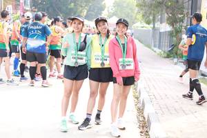 BIB: 20087, 20471
                            <button type="button" onclick="openModal(7485949)" class="btn btn-primary btn-sm float-right btn-popup" data-toggle="modal" data-target=".modal-high-quality">
                        <i class="fas fa-shopping-cart"></i> Add to Cart
                    </button>
                                            <button type="button" onclick="isThisMe(7485949, true)" class="btn btn-success btn-sm float-right btn-popup btn-isme hidden" data-toggle="tooltip" data-placement="bottom" title="นี่คือรูปของคุณใช่ไหม คลิกที่นี่เพื่อเอาเข้าอัลบั้ม">
                        <i class="fas fa-plus"></i> Add to album
                    </button>
                    <button type="button" onclick="isThisMe(7485949, false)" class="btn btn-warning btn-sm float-right btn-popup btn-isnotme hidden">
                        <i class="fas fa-ban"></i> Remove from album
                    </button>