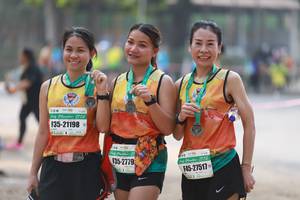 BIB: 21198, 2779, 27517
                            <button type="button" onclick="openModal(7478542)" class="btn btn-primary btn-sm float-right btn-popup" data-toggle="modal" data-target=".modal-high-quality">
                        <i class="fas fa-shopping-cart"></i> Add to Cart
                    </button>
                                            <button type="button" onclick="isThisMe(7478542, true)" class="btn btn-success btn-sm float-right btn-popup btn-isme hidden" data-toggle="tooltip" data-placement="bottom" title="นี่คือรูปของคุณใช่ไหม คลิกที่นี่เพื่อเอาเข้าอัลบั้ม">
                        <i class="fas fa-plus"></i> Add to album
                    </button>
                    <button type="button" onclick="isThisMe(7478542, false)" class="btn btn-warning btn-sm float-right btn-popup btn-isnotme hidden">
                        <i class="fas fa-ban"></i> Remove from album
                    </button>