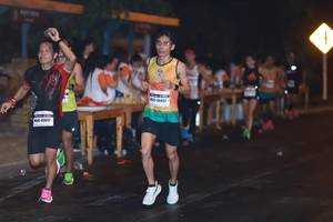 BIB: 4045, 45657
                            <button type="button" onclick="openModal(7559300)" class="btn btn-primary btn-sm float-right btn-popup" data-toggle="modal" data-target=".modal-high-quality">
                        <i class="fas fa-shopping-cart"></i> Add to Cart
                    </button>
                                            <button type="button" onclick="isThisMe(7559300, true)" class="btn btn-success btn-sm float-right btn-popup btn-isme hidden" data-toggle="tooltip" data-placement="bottom" title="นี่คือรูปของคุณใช่ไหม คลิกที่นี่เพื่อเอาเข้าอัลบั้ม">
                        <i class="fas fa-plus"></i> Add to album
                    </button>
                    <button type="button" onclick="isThisMe(7559300, false)" class="btn btn-warning btn-sm float-right btn-popup btn-isnotme hidden">
                        <i class="fas fa-ban"></i> Remove from album
                    </button>