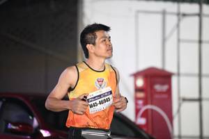 BIB: 46945
                            <button type="button" onclick="openModal(7279889)" class="btn btn-primary btn-sm float-right btn-popup" data-toggle="modal" data-target=".modal-high-quality">
                        <i class="fas fa-shopping-cart"></i> Add to Cart
                    </button>
                                            <button type="button" onclick="isThisMe(7279889, true)" class="btn btn-success btn-sm float-right btn-popup btn-isme hidden" data-toggle="tooltip" data-placement="bottom" title="นี่คือรูปของคุณใช่ไหม คลิกที่นี่เพื่อเอาเข้าอัลบั้ม">
                        <i class="fas fa-plus"></i> Add to album
                    </button>
                    <button type="button" onclick="isThisMe(7279889, false)" class="btn btn-warning btn-sm float-right btn-popup btn-isnotme hidden">
                        <i class="fas fa-ban"></i> Remove from album
                    </button>