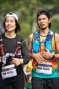 BIB: 42195, 40541, 421952, 41152
                            <button type="button" onclick="openModal(8902478)" class="btn btn-primary btn-sm float-right btn-popup" data-toggle="modal" data-target=".modal-high-quality">
                        <i class="fas fa-shopping-cart"></i> Add to Cart
                    </button>
                                            <button type="button" onclick="isThisMe(8902478, true)" class="btn btn-success btn-sm float-right btn-popup btn-isme hidden" data-toggle="tooltip" data-placement="bottom" title="นี่คือรูปของคุณใช่ไหม คลิกที่นี่เพื่อเอาเข้าอัลบั้ม">
                        <i class="fas fa-plus"></i> Add to album
                    </button>
                    <button type="button" onclick="isThisMe(8902478, false)" class="btn btn-warning btn-sm float-right btn-popup btn-isnotme hidden">
                        <i class="fas fa-ban"></i> Remove from album
                    </button>