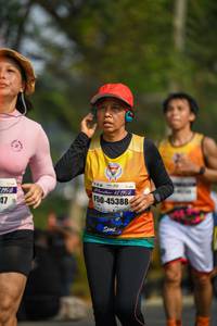BIB: 1219, 45388
                            <button type="button" onclick="openModal(8832754)" class="btn btn-primary btn-sm float-right btn-popup" data-toggle="modal" data-target=".modal-high-quality">
                        <i class="fas fa-shopping-cart"></i> Add to Cart
                    </button>
                                            <button type="button" onclick="isThisMe(8832754, true)" class="btn btn-success btn-sm float-right btn-popup btn-isme hidden" data-toggle="tooltip" data-placement="bottom" title="นี่คือรูปของคุณใช่ไหม คลิกที่นี่เพื่อเอาเข้าอัลบั้ม">
                        <i class="fas fa-plus"></i> Add to album
                    </button>
                    <button type="button" onclick="isThisMe(8832754, false)" class="btn btn-warning btn-sm float-right btn-popup btn-isnotme hidden">
                        <i class="fas fa-ban"></i> Remove from album
                    </button>