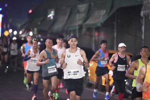 BIB: 41833
                            <button type="button" onclick="openModal(7279846)" class="btn btn-primary btn-sm float-right btn-popup" data-toggle="modal" data-target=".modal-high-quality">
                        <i class="fas fa-shopping-cart"></i> Add to Cart
                    </button>
                                            <button type="button" onclick="isThisMe(7279846, true)" class="btn btn-success btn-sm float-right btn-popup btn-isme hidden" data-toggle="tooltip" data-placement="bottom" title="นี่คือรูปของคุณใช่ไหม คลิกที่นี่เพื่อเอาเข้าอัลบั้ม">
                        <i class="fas fa-plus"></i> Add to album
                    </button>
                    <button type="button" onclick="isThisMe(7279846, false)" class="btn btn-warning btn-sm float-right btn-popup btn-isnotme hidden">
                        <i class="fas fa-ban"></i> Remove from album
                    </button>