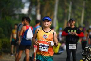 BIB: 47120
                            <button type="button" onclick="openModal(8795099)" class="btn btn-primary btn-sm float-right btn-popup" data-toggle="modal" data-target=".modal-high-quality">
                        <i class="fas fa-shopping-cart"></i> Add to Cart
                    </button>
                                            <button type="button" onclick="isThisMe(8795099, true)" class="btn btn-success btn-sm float-right btn-popup btn-isme hidden" data-toggle="tooltip" data-placement="bottom" title="นี่คือรูปของคุณใช่ไหม คลิกที่นี่เพื่อเอาเข้าอัลบั้ม">
                        <i class="fas fa-plus"></i> Add to album
                    </button>
                    <button type="button" onclick="isThisMe(8795099, false)" class="btn btn-warning btn-sm float-right btn-popup btn-isnotme hidden">
                        <i class="fas fa-ban"></i> Remove from album
                    </button>