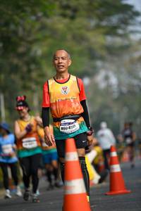 BIB: 453
                            <button type="button" onclick="openModal(8899099)" class="btn btn-primary btn-sm float-right btn-popup" data-toggle="modal" data-target=".modal-high-quality">
                        <i class="fas fa-shopping-cart"></i> Add to Cart
                    </button>
                                            <button type="button" onclick="isThisMe(8899099, true)" class="btn btn-success btn-sm float-right btn-popup btn-isme hidden" data-toggle="tooltip" data-placement="bottom" title="นี่คือรูปของคุณใช่ไหม คลิกที่นี่เพื่อเอาเข้าอัลบั้ม">
                        <i class="fas fa-plus"></i> Add to album
                    </button>
                    <button type="button" onclick="isThisMe(8899099, false)" class="btn btn-warning btn-sm float-right btn-popup btn-isnotme hidden">
                        <i class="fas fa-ban"></i> Remove from album
                    </button>