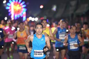 BIB: 40166
                            <button type="button" onclick="openModal(7279856)" class="btn btn-primary btn-sm float-right btn-popup" data-toggle="modal" data-target=".modal-high-quality">
                        <i class="fas fa-shopping-cart"></i> Add to Cart
                    </button>
                                            <button type="button" onclick="isThisMe(7279856, true)" class="btn btn-success btn-sm float-right btn-popup btn-isme hidden" data-toggle="tooltip" data-placement="bottom" title="นี่คือรูปของคุณใช่ไหม คลิกที่นี่เพื่อเอาเข้าอัลบั้ม">
                        <i class="fas fa-plus"></i> Add to album
                    </button>
                    <button type="button" onclick="isThisMe(7279856, false)" class="btn btn-warning btn-sm float-right btn-popup btn-isnotme hidden">
                        <i class="fas fa-ban"></i> Remove from album
                    </button>