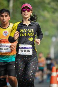 BIB: 42195, 40347, 46661
                            <button type="button" onclick="openModal(8827926)" class="btn btn-primary btn-sm float-right btn-popup" data-toggle="modal" data-target=".modal-high-quality">
                        <i class="fas fa-shopping-cart"></i> Add to Cart
                    </button>
                                            <button type="button" onclick="isThisMe(8827926, true)" class="btn btn-success btn-sm float-right btn-popup btn-isme hidden" data-toggle="tooltip" data-placement="bottom" title="นี่คือรูปของคุณใช่ไหม คลิกที่นี่เพื่อเอาเข้าอัลบั้ม">
                        <i class="fas fa-plus"></i> Add to album
                    </button>
                    <button type="button" onclick="isThisMe(8827926, false)" class="btn btn-warning btn-sm float-right btn-popup btn-isnotme hidden">
                        <i class="fas fa-ban"></i> Remove from album
                    </button>