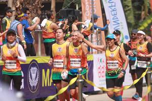 BIB: 46064, 43081, 4050, 46260
                            <button type="button" onclick="openModal(9379165)" class="btn btn-primary btn-sm float-right btn-popup" data-toggle="modal" data-target=".modal-high-quality">
                        <i class="fas fa-shopping-cart"></i> Add to Cart
                    </button>
                                            <button type="button" onclick="isThisMe(9379165, true)" class="btn btn-success btn-sm float-right btn-popup btn-isme hidden" data-toggle="tooltip" data-placement="bottom" title="นี่คือรูปของคุณใช่ไหม คลิกที่นี่เพื่อเอาเข้าอัลบั้ม">
                        <i class="fas fa-plus"></i> Add to album
                    </button>
                    <button type="button" onclick="isThisMe(9379165, false)" class="btn btn-warning btn-sm float-right btn-popup btn-isnotme hidden">
                        <i class="fas fa-ban"></i> Remove from album
                    </button>