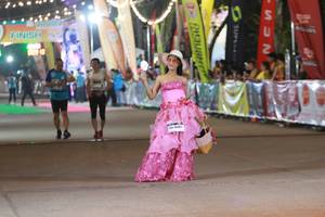 BIB: 
                            <button type="button" onclick="openModal(10008968)" class="btn btn-primary btn-sm float-right btn-popup" data-toggle="modal" data-target=".modal-high-quality">
                        <i class="fas fa-shopping-cart"></i> Add to Cart
                    </button>
                                            <button type="button" onclick="isThisMe(10008968, true)" class="btn btn-success btn-sm float-right btn-popup btn-isme hidden" data-toggle="tooltip" data-placement="bottom" title="นี่คือรูปของคุณใช่ไหม คลิกที่นี่เพื่อเอาเข้าอัลบั้ม">
                        <i class="fas fa-plus"></i> Add to album
                    </button>
                    <button type="button" onclick="isThisMe(10008968, false)" class="btn btn-warning btn-sm float-right btn-popup btn-isnotme hidden">
                        <i class="fas fa-ban"></i> Remove from album
                    </button>