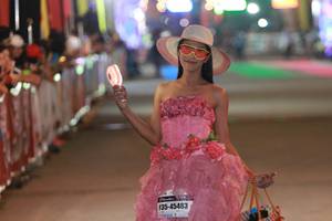 BIB: 45483
                            <button type="button" onclick="openModal(8762225)" class="btn btn-primary btn-sm float-right btn-popup" data-toggle="modal" data-target=".modal-high-quality">
                        <i class="fas fa-shopping-cart"></i> Add to Cart
                    </button>
                                            <button type="button" onclick="isThisMe(8762225, true)" class="btn btn-success btn-sm float-right btn-popup btn-isme hidden" data-toggle="tooltip" data-placement="bottom" title="นี่คือรูปของคุณใช่ไหม คลิกที่นี่เพื่อเอาเข้าอัลบั้ม">
                        <i class="fas fa-plus"></i> Add to album
                    </button>
                    <button type="button" onclick="isThisMe(8762225, false)" class="btn btn-warning btn-sm float-right btn-popup btn-isnotme hidden">
                        <i class="fas fa-ban"></i> Remove from album
                    </button>