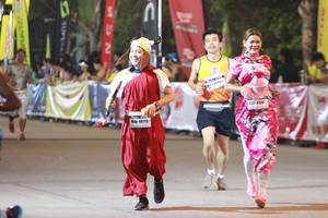 BIB: 410, 48115
                            <button type="button" onclick="openModal(10260590)" class="btn btn-primary btn-sm float-right btn-popup" data-toggle="modal" data-target=".modal-high-quality">
                        <i class="fas fa-shopping-cart"></i> Add to Cart
                    </button>
                                            <button type="button" onclick="isThisMe(10260590, true)" class="btn btn-success btn-sm float-right btn-popup btn-isme hidden" data-toggle="tooltip" data-placement="bottom" title="นี่คือรูปของคุณใช่ไหม คลิกที่นี่เพื่อเอาเข้าอัลบั้ม">
                        <i class="fas fa-plus"></i> Add to album
                    </button>
                    <button type="button" onclick="isThisMe(10260590, false)" class="btn btn-warning btn-sm float-right btn-popup btn-isnotme hidden">
                        <i class="fas fa-ban"></i> Remove from album
                    </button>