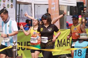 BIB: 46402, 45902
                            <button type="button" onclick="openModal(9379087)" class="btn btn-primary btn-sm float-right btn-popup" data-toggle="modal" data-target=".modal-high-quality">
                        <i class="fas fa-shopping-cart"></i> Add to Cart
                    </button>
                                            <button type="button" onclick="isThisMe(9379087, true)" class="btn btn-success btn-sm float-right btn-popup btn-isme hidden" data-toggle="tooltip" data-placement="bottom" title="นี่คือรูปของคุณใช่ไหม คลิกที่นี่เพื่อเอาเข้าอัลบั้ม">
                        <i class="fas fa-plus"></i> Add to album
                    </button>
                    <button type="button" onclick="isThisMe(9379087, false)" class="btn btn-warning btn-sm float-right btn-popup btn-isnotme hidden">
                        <i class="fas fa-ban"></i> Remove from album
                    </button>