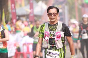 BIB: 41410
                            <button type="button" onclick="openModal(9378745)" class="btn btn-primary btn-sm float-right btn-popup" data-toggle="modal" data-target=".modal-high-quality">
                        <i class="fas fa-shopping-cart"></i> Add to Cart
                    </button>
                                            <button type="button" onclick="isThisMe(9378745, true)" class="btn btn-success btn-sm float-right btn-popup btn-isme hidden" data-toggle="tooltip" data-placement="bottom" title="นี่คือรูปของคุณใช่ไหม คลิกที่นี่เพื่อเอาเข้าอัลบั้ม">
                        <i class="fas fa-plus"></i> Add to album
                    </button>
                    <button type="button" onclick="isThisMe(9378745, false)" class="btn btn-warning btn-sm float-right btn-popup btn-isnotme hidden">
                        <i class="fas fa-ban"></i> Remove from album
                    </button>