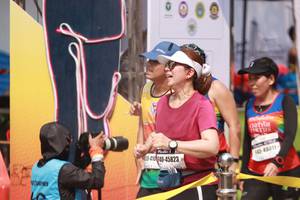 BIB: 410, 45823, 48011
                            <button type="button" onclick="openModal(9379381)" class="btn btn-primary btn-sm float-right btn-popup" data-toggle="modal" data-target=".modal-high-quality">
                        <i class="fas fa-shopping-cart"></i> Add to Cart
                    </button>
                                            <button type="button" onclick="isThisMe(9379381, true)" class="btn btn-success btn-sm float-right btn-popup btn-isme hidden" data-toggle="tooltip" data-placement="bottom" title="นี่คือรูปของคุณใช่ไหม คลิกที่นี่เพื่อเอาเข้าอัลบั้ม">
                        <i class="fas fa-plus"></i> Add to album
                    </button>
                    <button type="button" onclick="isThisMe(9379381, false)" class="btn btn-warning btn-sm float-right btn-popup btn-isnotme hidden">
                        <i class="fas fa-ban"></i> Remove from album
                    </button>