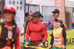 BIB: 45163
                            <button type="button" onclick="openModal(9379301)" class="btn btn-primary btn-sm float-right btn-popup" data-toggle="modal" data-target=".modal-high-quality">
                        <i class="fas fa-shopping-cart"></i> Add to Cart
                    </button>
                                            <button type="button" onclick="isThisMe(9379301, true)" class="btn btn-success btn-sm float-right btn-popup btn-isme hidden" data-toggle="tooltip" data-placement="bottom" title="นี่คือรูปของคุณใช่ไหม คลิกที่นี่เพื่อเอาเข้าอัลบั้ม">
                        <i class="fas fa-plus"></i> Add to album
                    </button>
                    <button type="button" onclick="isThisMe(9379301, false)" class="btn btn-warning btn-sm float-right btn-popup btn-isnotme hidden">
                        <i class="fas fa-ban"></i> Remove from album
                    </button>