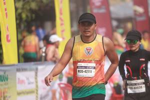 BIB: 42711, 40038
                            <button type="button" onclick="openModal(9378759)" class="btn btn-primary btn-sm float-right btn-popup" data-toggle="modal" data-target=".modal-high-quality">
                        <i class="fas fa-shopping-cart"></i> Add to Cart
                    </button>
                                            <button type="button" onclick="isThisMe(9378759, true)" class="btn btn-success btn-sm float-right btn-popup btn-isme hidden" data-toggle="tooltip" data-placement="bottom" title="นี่คือรูปของคุณใช่ไหม คลิกที่นี่เพื่อเอาเข้าอัลบั้ม">
                        <i class="fas fa-plus"></i> Add to album
                    </button>
                    <button type="button" onclick="isThisMe(9378759, false)" class="btn btn-warning btn-sm float-right btn-popup btn-isnotme hidden">
                        <i class="fas fa-ban"></i> Remove from album
                    </button>