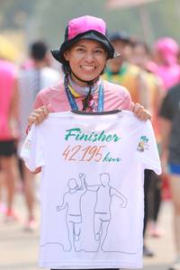 BIB: 42195
                            <button type="button" onclick="openModal(9378334)" class="btn btn-primary btn-sm float-right btn-popup" data-toggle="modal" data-target=".modal-high-quality">
                        <i class="fas fa-shopping-cart"></i> Add to Cart
                    </button>
                                            <button type="button" onclick="isThisMe(9378334, true)" class="btn btn-success btn-sm float-right btn-popup btn-isme hidden" data-toggle="tooltip" data-placement="bottom" title="นี่คือรูปของคุณใช่ไหม คลิกที่นี่เพื่อเอาเข้าอัลบั้ม">
                        <i class="fas fa-plus"></i> Add to album
                    </button>
                    <button type="button" onclick="isThisMe(9378334, false)" class="btn btn-warning btn-sm float-right btn-popup btn-isnotme hidden">
                        <i class="fas fa-ban"></i> Remove from album
                    </button>