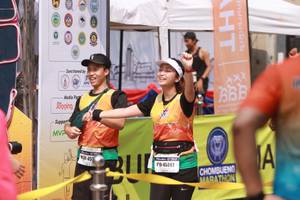 BIB: 457, 45861
                            <button type="button" onclick="openModal(9379249)" class="btn btn-primary btn-sm float-right btn-popup" data-toggle="modal" data-target=".modal-high-quality">
                        <i class="fas fa-shopping-cart"></i> Add to Cart
                    </button>
                                            <button type="button" onclick="isThisMe(9379249, true)" class="btn btn-success btn-sm float-right btn-popup btn-isme hidden" data-toggle="tooltip" data-placement="bottom" title="นี่คือรูปของคุณใช่ไหม คลิกที่นี่เพื่อเอาเข้าอัลบั้ม">
                        <i class="fas fa-plus"></i> Add to album
                    </button>
                    <button type="button" onclick="isThisMe(9379249, false)" class="btn btn-warning btn-sm float-right btn-popup btn-isnotme hidden">
                        <i class="fas fa-ban"></i> Remove from album
                    </button>