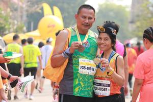 BIB: 10016, 421952, 40597, 038
                            <button type="button" onclick="openModal(9378113)" class="btn btn-primary btn-sm float-right btn-popup" data-toggle="modal" data-target=".modal-high-quality">
                        <i class="fas fa-shopping-cart"></i> Add to Cart
                    </button>
                                            <button type="button" onclick="isThisMe(9378113, true)" class="btn btn-success btn-sm float-right btn-popup btn-isme hidden" data-toggle="tooltip" data-placement="bottom" title="นี่คือรูปของคุณใช่ไหม คลิกที่นี่เพื่อเอาเข้าอัลบั้ม">
                        <i class="fas fa-plus"></i> Add to album
                    </button>
                    <button type="button" onclick="isThisMe(9378113, false)" class="btn btn-warning btn-sm float-right btn-popup btn-isnotme hidden">
                        <i class="fas fa-ban"></i> Remove from album
                    </button>