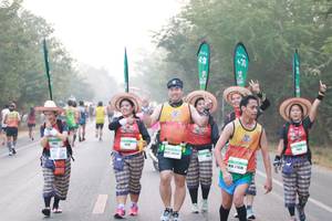 BIB: 430, 
                            <button type="button" onclick="openModal(8887974)" class="btn btn-primary btn-sm float-right btn-popup" data-toggle="modal" data-target=".modal-high-quality">
                        <i class="fas fa-shopping-cart"></i> Add to Cart
                    </button>
                                            <button type="button" onclick="isThisMe(8887974, true)" class="btn btn-success btn-sm float-right btn-popup btn-isme hidden" data-toggle="tooltip" data-placement="bottom" title="นี่คือรูปของคุณใช่ไหม คลิกที่นี่เพื่อเอาเข้าอัลบั้ม">
                        <i class="fas fa-plus"></i> Add to album
                    </button>
                    <button type="button" onclick="isThisMe(8887974, false)" class="btn btn-warning btn-sm float-right btn-popup btn-isnotme hidden">
                        <i class="fas fa-ban"></i> Remove from album
                    </button>