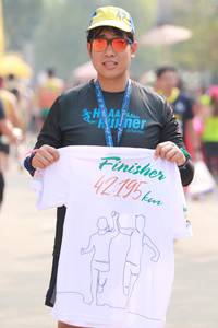 BIB: 42195
                            <button type="button" onclick="openModal(9378401)" class="btn btn-primary btn-sm float-right btn-popup" data-toggle="modal" data-target=".modal-high-quality">
                        <i class="fas fa-shopping-cart"></i> Add to Cart
                    </button>
                                            <button type="button" onclick="isThisMe(9378401, true)" class="btn btn-success btn-sm float-right btn-popup btn-isme hidden" data-toggle="tooltip" data-placement="bottom" title="นี่คือรูปของคุณใช่ไหม คลิกที่นี่เพื่อเอาเข้าอัลบั้ม">
                        <i class="fas fa-plus"></i> Add to album
                    </button>
                    <button type="button" onclick="isThisMe(9378401, false)" class="btn btn-warning btn-sm float-right btn-popup btn-isnotme hidden">
                        <i class="fas fa-ban"></i> Remove from album
                    </button>