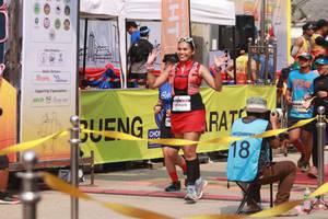 BIB: 4324
                            <button type="button" onclick="openModal(9378987)" class="btn btn-primary btn-sm float-right btn-popup" data-toggle="modal" data-target=".modal-high-quality">
                        <i class="fas fa-shopping-cart"></i> Add to Cart
                    </button>
                                            <button type="button" onclick="isThisMe(9378987, true)" class="btn btn-success btn-sm float-right btn-popup btn-isme hidden" data-toggle="tooltip" data-placement="bottom" title="นี่คือรูปของคุณใช่ไหม คลิกที่นี่เพื่อเอาเข้าอัลบั้ม">
                        <i class="fas fa-plus"></i> Add to album
                    </button>
                    <button type="button" onclick="isThisMe(9378987, false)" class="btn btn-warning btn-sm float-right btn-popup btn-isnotme hidden">
                        <i class="fas fa-ban"></i> Remove from album
                    </button>