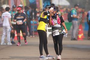 BIB: 45950
                            <button type="button" onclick="openModal(9378545)" class="btn btn-primary btn-sm float-right btn-popup" data-toggle="modal" data-target=".modal-high-quality">
                        <i class="fas fa-shopping-cart"></i> Add to Cart
                    </button>
                                            <button type="button" onclick="isThisMe(9378545, true)" class="btn btn-success btn-sm float-right btn-popup btn-isme hidden" data-toggle="tooltip" data-placement="bottom" title="นี่คือรูปของคุณใช่ไหม คลิกที่นี่เพื่อเอาเข้าอัลบั้ม">
                        <i class="fas fa-plus"></i> Add to album
                    </button>
                    <button type="button" onclick="isThisMe(9378545, false)" class="btn btn-warning btn-sm float-right btn-popup btn-isnotme hidden">
                        <i class="fas fa-ban"></i> Remove from album
                    </button>