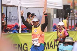 BIB: 47200
                            <button type="button" onclick="openModal(9379472)" class="btn btn-primary btn-sm float-right btn-popup" data-toggle="modal" data-target=".modal-high-quality">
                        <i class="fas fa-shopping-cart"></i> Add to Cart
                    </button>
                                            <button type="button" onclick="isThisMe(9379472, true)" class="btn btn-success btn-sm float-right btn-popup btn-isme hidden" data-toggle="tooltip" data-placement="bottom" title="นี่คือรูปของคุณใช่ไหม คลิกที่นี่เพื่อเอาเข้าอัลบั้ม">
                        <i class="fas fa-plus"></i> Add to album
                    </button>
                    <button type="button" onclick="isThisMe(9379472, false)" class="btn btn-warning btn-sm float-right btn-popup btn-isnotme hidden">
                        <i class="fas fa-ban"></i> Remove from album
                    </button>