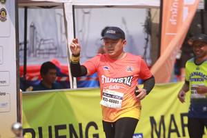 BIB: 48001
                            <button type="button" onclick="openModal(9379520)" class="btn btn-primary btn-sm float-right btn-popup" data-toggle="modal" data-target=".modal-high-quality">
                        <i class="fas fa-shopping-cart"></i> Add to Cart
                    </button>
                                            <button type="button" onclick="isThisMe(9379520, true)" class="btn btn-success btn-sm float-right btn-popup btn-isme hidden" data-toggle="tooltip" data-placement="bottom" title="นี่คือรูปของคุณใช่ไหม คลิกที่นี่เพื่อเอาเข้าอัลบั้ม">
                        <i class="fas fa-plus"></i> Add to album
                    </button>
                    <button type="button" onclick="isThisMe(9379520, false)" class="btn btn-warning btn-sm float-right btn-popup btn-isnotme hidden">
                        <i class="fas fa-ban"></i> Remove from album
                    </button>