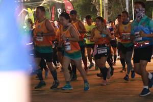 BIB: 40526
                            <button type="button" onclick="openModal(10260493)" class="btn btn-primary btn-sm float-right btn-popup" data-toggle="modal" data-target=".modal-high-quality">
                        <i class="fas fa-shopping-cart"></i> Add to Cart
                    </button>
                                            <button type="button" onclick="isThisMe(10260493, true)" class="btn btn-success btn-sm float-right btn-popup btn-isme hidden" data-toggle="tooltip" data-placement="bottom" title="นี่คือรูปของคุณใช่ไหม คลิกที่นี่เพื่อเอาเข้าอัลบั้ม">
                        <i class="fas fa-plus"></i> Add to album
                    </button>
                    <button type="button" onclick="isThisMe(10260493, false)" class="btn btn-warning btn-sm float-right btn-popup btn-isnotme hidden">
                        <i class="fas fa-ban"></i> Remove from album
                    </button>