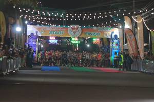 BIB: 40002, 306, 40003
                            <button type="button" onclick="openModal(10260329)" class="btn btn-primary btn-sm float-right btn-popup" data-toggle="modal" data-target=".modal-high-quality">
                        <i class="fas fa-shopping-cart"></i> Add to Cart
                    </button>
                                            <button type="button" onclick="isThisMe(10260329, true)" class="btn btn-success btn-sm float-right btn-popup btn-isme hidden" data-toggle="tooltip" data-placement="bottom" title="นี่คือรูปของคุณใช่ไหม คลิกที่นี่เพื่อเอาเข้าอัลบั้ม">
                        <i class="fas fa-plus"></i> Add to album
                    </button>
                    <button type="button" onclick="isThisMe(10260329, false)" class="btn btn-warning btn-sm float-right btn-popup btn-isnotme hidden">
                        <i class="fas fa-ban"></i> Remove from album
                    </button>