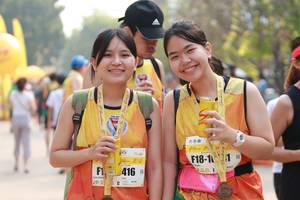 BIB: 416
                            <button type="button" onclick="openModal(9344280)" class="btn btn-primary btn-sm float-right btn-popup" data-toggle="modal" data-target=".modal-high-quality">
                        <i class="fas fa-shopping-cart"></i> Add to Cart
                    </button>
                                            <button type="button" onclick="isThisMe(9344280, true)" class="btn btn-success btn-sm float-right btn-popup btn-isme hidden" data-toggle="tooltip" data-placement="bottom" title="นี่คือรูปของคุณใช่ไหม คลิกที่นี่เพื่อเอาเข้าอัลบั้ม">
                        <i class="fas fa-plus"></i> Add to album
                    </button>
                    <button type="button" onclick="isThisMe(9344280, false)" class="btn btn-warning btn-sm float-right btn-popup btn-isnotme hidden">
                        <i class="fas fa-ban"></i> Remove from album
                    </button>