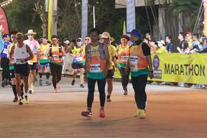 BIB: 
                            <button type="button" onclick="openModal(10008021)" class="btn btn-primary btn-sm float-right btn-popup" data-toggle="modal" data-target=".modal-high-quality">
                        <i class="fas fa-shopping-cart"></i> Add to Cart
                    </button>
                                            <button type="button" onclick="isThisMe(10008021, true)" class="btn btn-success btn-sm float-right btn-popup btn-isme hidden" data-toggle="tooltip" data-placement="bottom" title="นี่คือรูปของคุณใช่ไหม คลิกที่นี่เพื่อเอาเข้าอัลบั้ม">
                        <i class="fas fa-plus"></i> Add to album
                    </button>
                    <button type="button" onclick="isThisMe(10008021, false)" class="btn btn-warning btn-sm float-right btn-popup btn-isnotme hidden">
                        <i class="fas fa-ban"></i> Remove from album
                    </button>