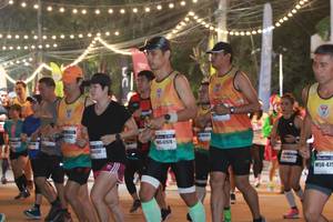 BIB: 42678, 4047, 475
                            <button type="button" onclick="openModal(8752760)" class="btn btn-primary btn-sm float-right btn-popup" data-toggle="modal" data-target=".modal-high-quality">
                        <i class="fas fa-shopping-cart"></i> Add to Cart
                    </button>
                                            <button type="button" onclick="isThisMe(8752760, true)" class="btn btn-success btn-sm float-right btn-popup btn-isme hidden" data-toggle="tooltip" data-placement="bottom" title="นี่คือรูปของคุณใช่ไหม คลิกที่นี่เพื่อเอาเข้าอัลบั้ม">
                        <i class="fas fa-plus"></i> Add to album
                    </button>
                    <button type="button" onclick="isThisMe(8752760, false)" class="btn btn-warning btn-sm float-right btn-popup btn-isnotme hidden">
                        <i class="fas fa-ban"></i> Remove from album
                    </button>