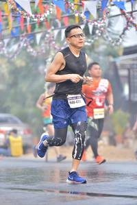 BIB: 402
                            <button type="button" onclick="openModal(7630462)" class="btn btn-primary btn-sm float-right btn-popup" data-toggle="modal" data-target=".modal-high-quality">
                        <i class="fas fa-shopping-cart"></i> Add to Cart
                    </button>
                                            <button type="button" onclick="isThisMe(7630462, true)" class="btn btn-success btn-sm float-right btn-popup btn-isme hidden" data-toggle="tooltip" data-placement="bottom" title="นี่คือรูปของคุณใช่ไหม คลิกที่นี่เพื่อเอาเข้าอัลบั้ม">
                        <i class="fas fa-plus"></i> Add to album
                    </button>
                    <button type="button" onclick="isThisMe(7630462, false)" class="btn btn-warning btn-sm float-right btn-popup btn-isnotme hidden">
                        <i class="fas fa-ban"></i> Remove from album
                    </button>