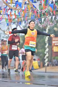 BIB: 1613
                            <button type="button" onclick="openModal(7620628)" class="btn btn-primary btn-sm float-right btn-popup" data-toggle="modal" data-target=".modal-high-quality">
                        <i class="fas fa-shopping-cart"></i> Add to Cart
                    </button>
                                            <button type="button" onclick="isThisMe(7620628, true)" class="btn btn-success btn-sm float-right btn-popup btn-isme hidden" data-toggle="tooltip" data-placement="bottom" title="นี่คือรูปของคุณใช่ไหม คลิกที่นี่เพื่อเอาเข้าอัลบั้ม">
                        <i class="fas fa-plus"></i> Add to album
                    </button>
                    <button type="button" onclick="isThisMe(7620628, false)" class="btn btn-warning btn-sm float-right btn-popup btn-isnotme hidden">
                        <i class="fas fa-ban"></i> Remove from album
                    </button>